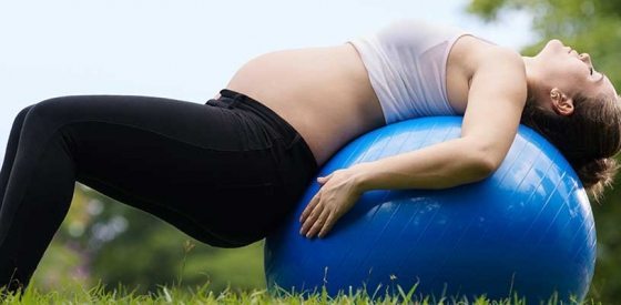 Schwangerschaft und Ihr Beckenboden 