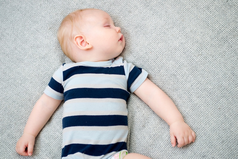 ein sicherer schlafplatz für ihr baby was sie beachten müssen